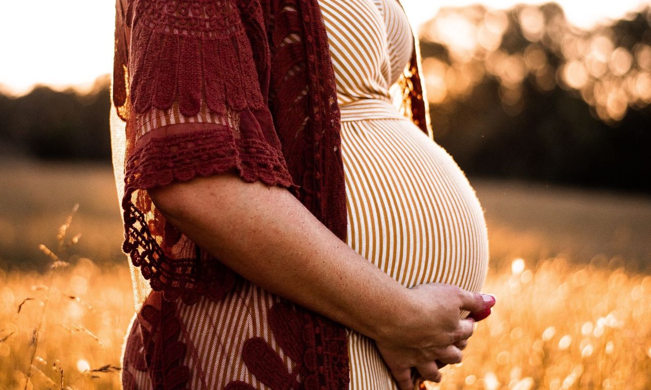 COVID-19 w ciąży. Koronawirus niezwykle groźny dla ciężarnych kobiet i noworodków