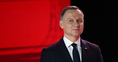 Rosjanie zadzwonili do Andrzeja Dudy. Podali się za Macrona