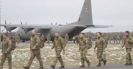 Więcej sił NATO na wschodniej flance. Jest decyzja. "Sygnał dla Rosji"
