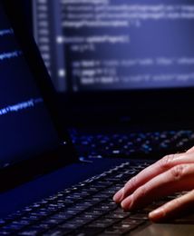 Banki ochronią przed e-złodziejami? Jest pierwszy chętny