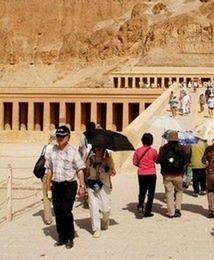 Niegdyś były turystycznymi mekkami, dziś strach tam jeździć