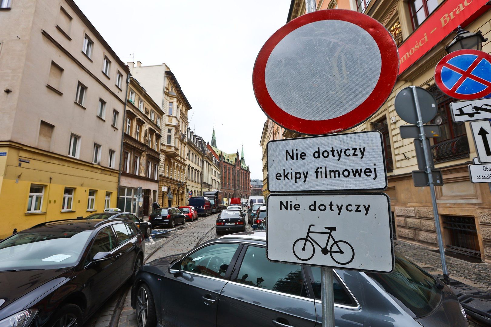 Stworzenie autorskich wideo materiałów dla produkcji Labas Krabas