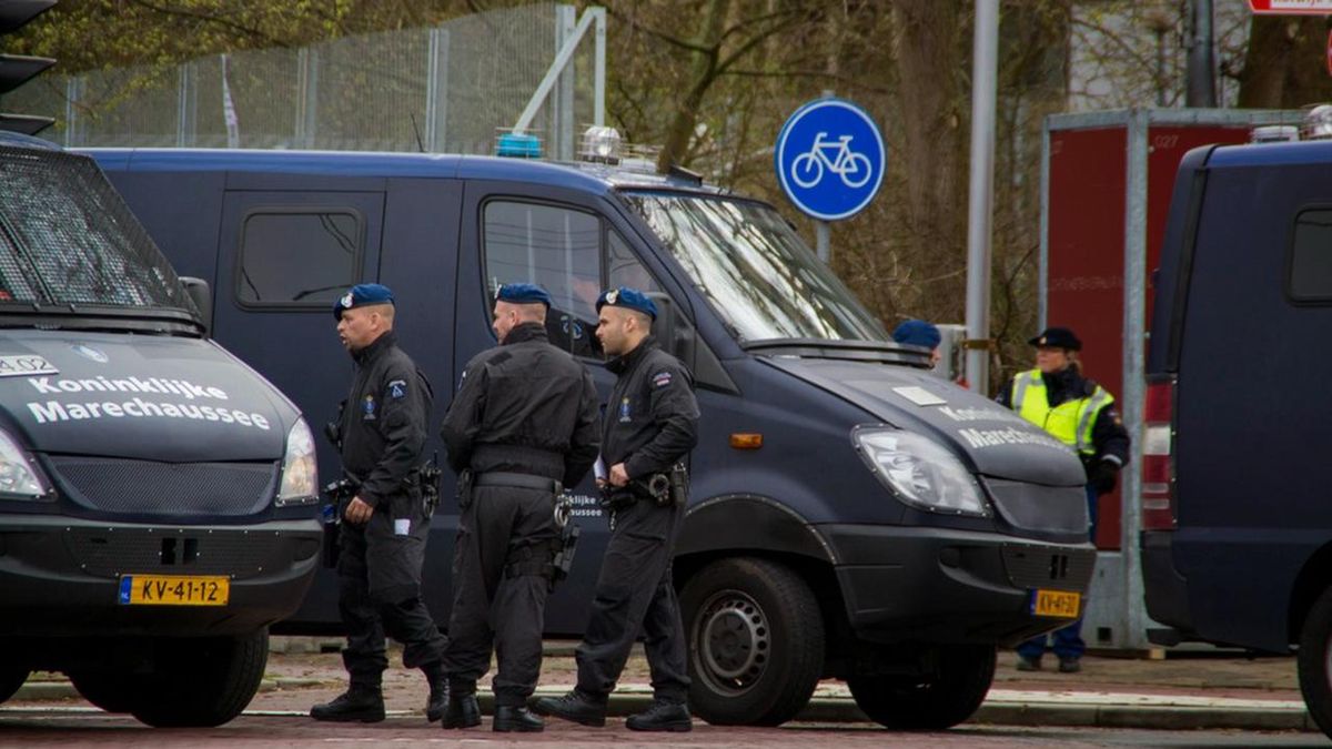 Holandia ogranicza ruch na granicy