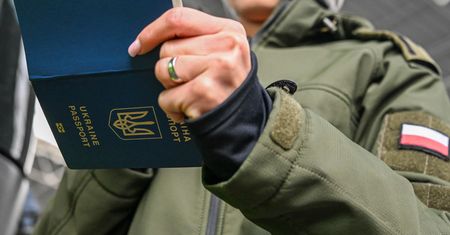 Przekazani przez polską granicę. USA deportują obywateli Ukrainy