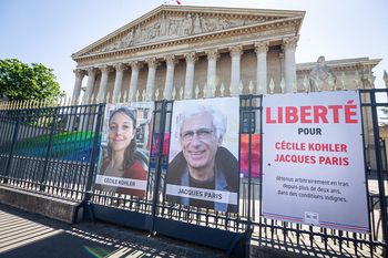 Spędzili 3,5 roku w irańskim więzieniu. Teraz wrócili do Paryża