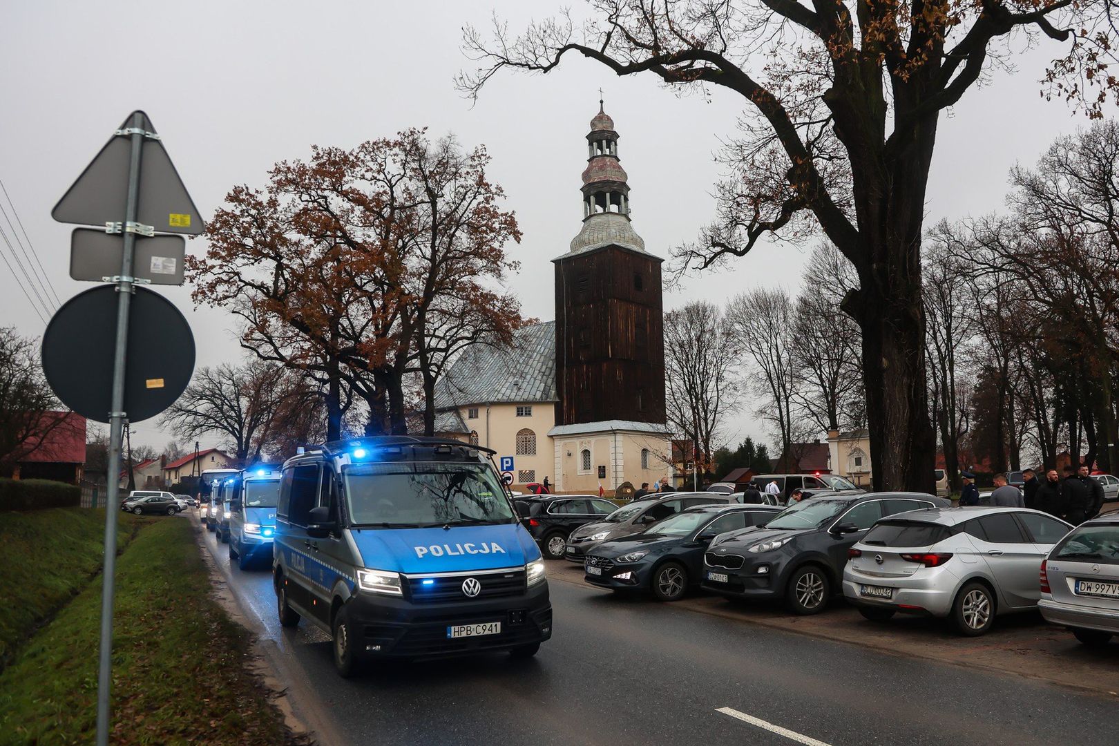 Najświętsze miejsca Dolnego Śląska: Sanktuarium NMP Bolesnej Uzdrowienia Chorych w Łozinie