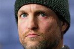 Woody Harrelson gra w pokera