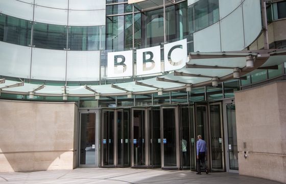 Ogromne cięcia w telewizji publicznej. BBC zwolni nawet 2 tys. osób