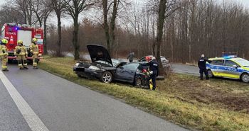 Uciekał przed policją, bo miał sześć sądowych zakazów i był poszukiwany