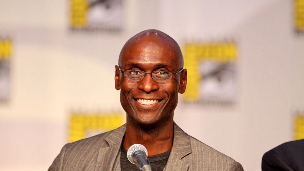 Lance Reddick na panelu serialu Fringe