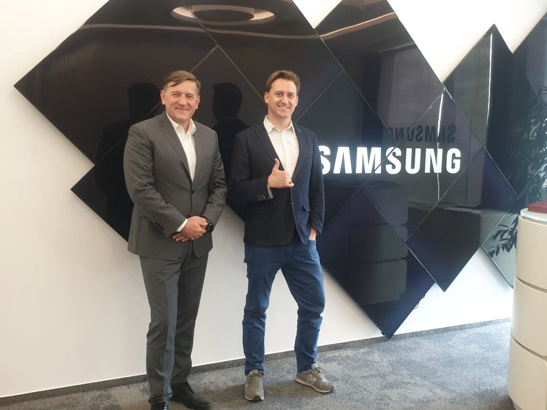 "Nie damy się pokonać konkurencji". VP Samsung Polska w wywiadzie dla Komórkomanii 2
