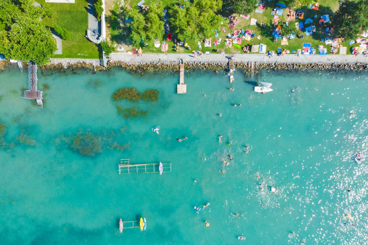 Balaton to raj dla amatorów sportów wodnych