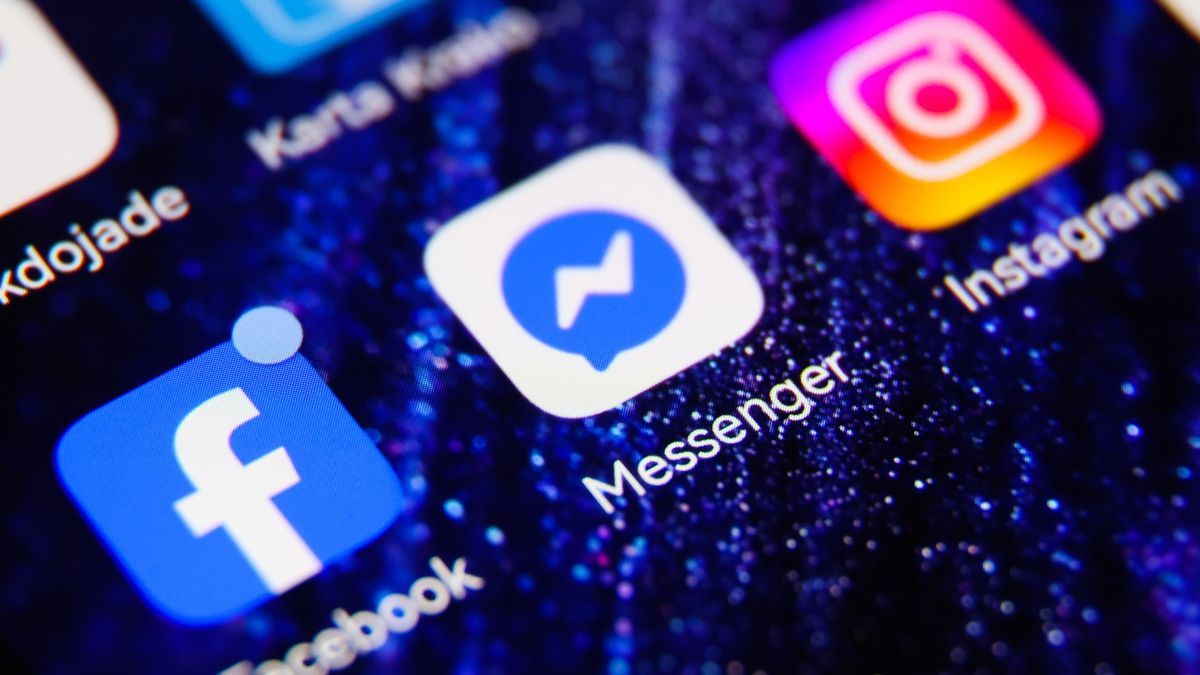 Facebook, Messenger and Instargram logos are displayed on a mobile phone screen for illustration photo. Krakow, Poland. On April, 20th, 2026. (Photo by Beata Zawrzel/NurPhoto via Getty Images)