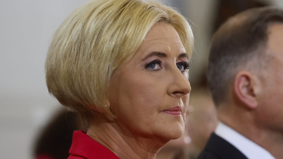 Stylista skrytykował kreację Agaty Dudy
