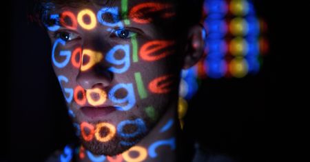 Google współpracuje z wywiadem USA? Tak twierdzi rosyjski politolog