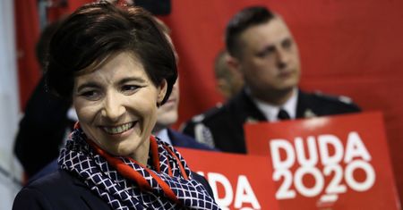 Była szefowa kampanii Andrzeja Dudy, wytyka mu błędy. "Nie wolno naginać kręgosłupa"