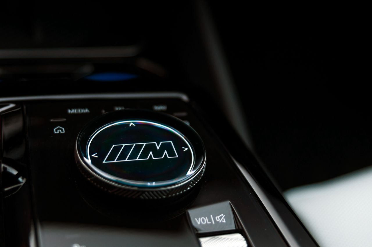 BMW M5 (G90)