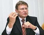 Balcerowicz gromi rządzącą koalicję