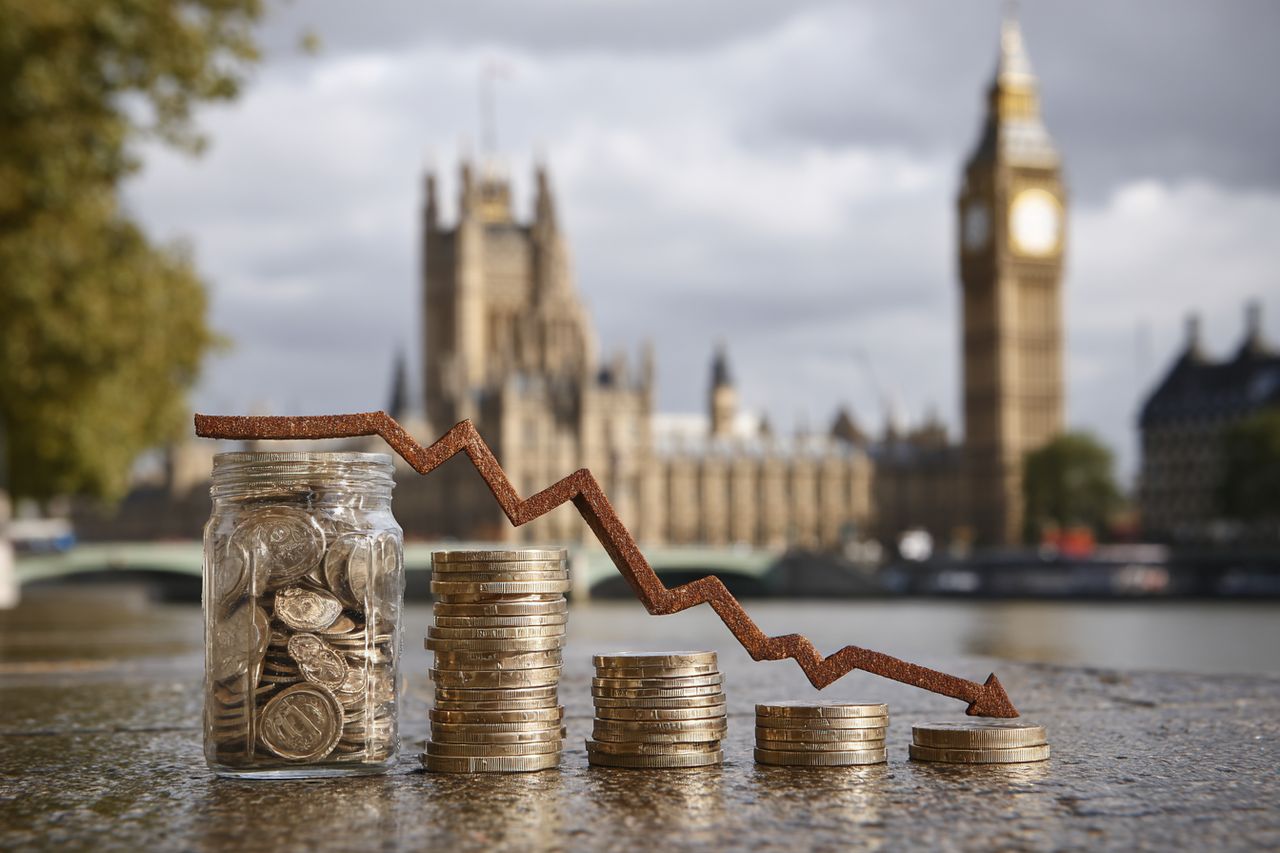 Inflacja w Wielkiej Brytanii spada po raz pierwszy od marca. Najnowsze dane przynoszą ostrożny optymizm
