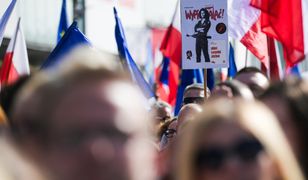 Owsiak krytykowany za obecność na marszu. "Jednostronnie polityczna impreza"