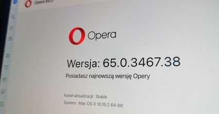 Opera 65 już jest. Ma nowy pasek adresu i lepsze blokowanie treści
