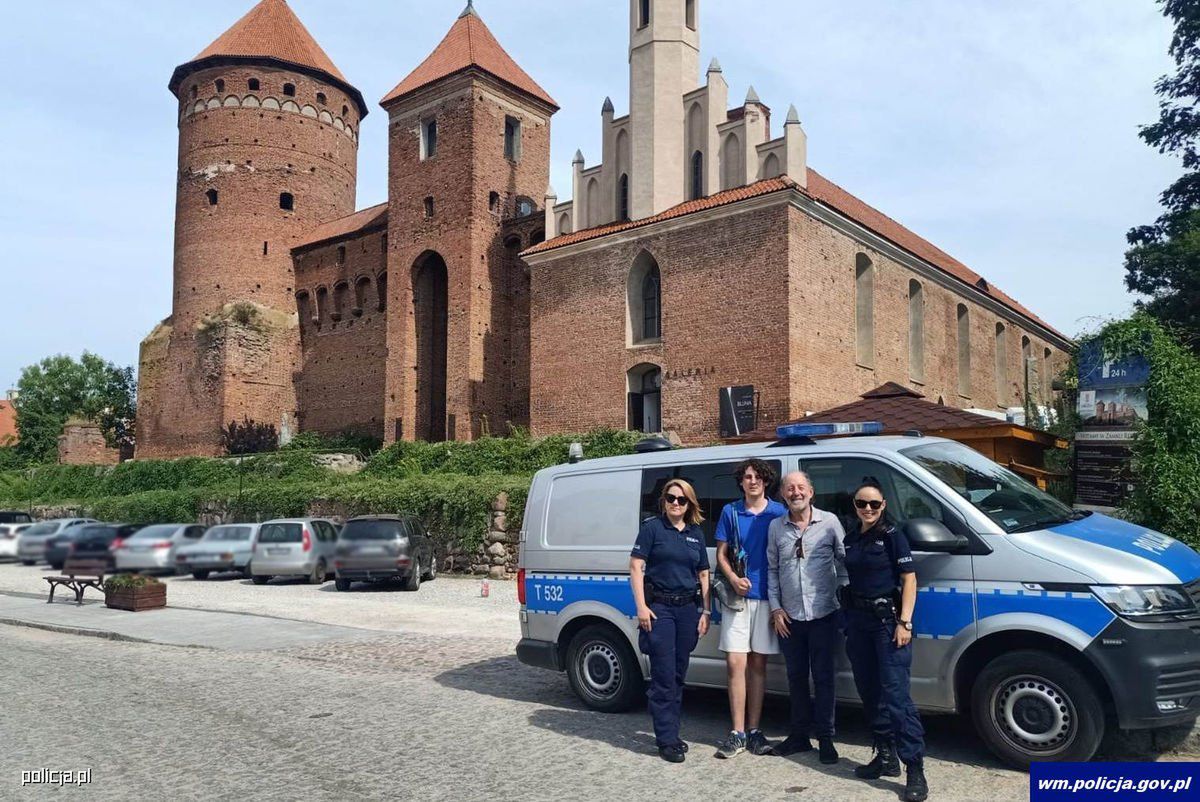 Policjantki z Reszla pomogły odnaleźć telefon amerykańskiego  producenta filmowego.