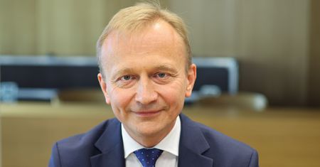 Polak zostanie prawą ręką Ursuli von der Leyen? "Najbardziej pożądane posady"