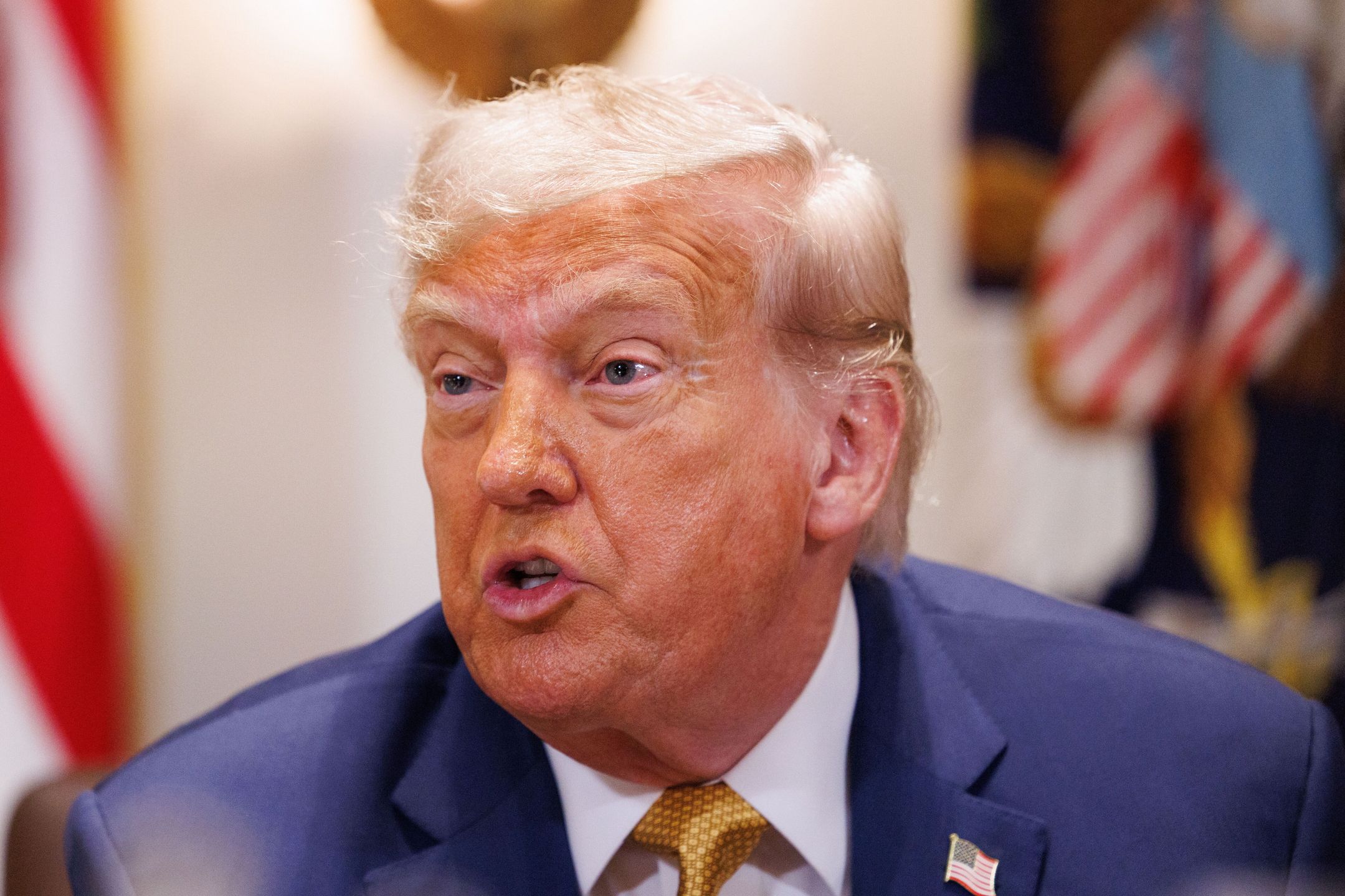 US President Donald J Trump participates in a cabinet meeting in the Cabinet Room of the White House in Washington, DC, USA, 08 July 2025. EPA/AARON SCHWARTZ / POOL Dostawca: PAP/EPA.