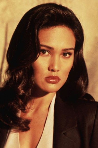 Tia Carrere: Pamiętasz? Była gwiazdą lat 90.