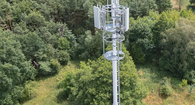 Play gotowy na wakacje. W których kurortach największych ruch w sieci?