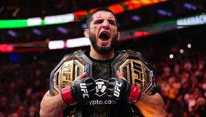 Pobił rekord w oktagonie UFC. Do innych wielkich mistrzów wciąż mu daleko