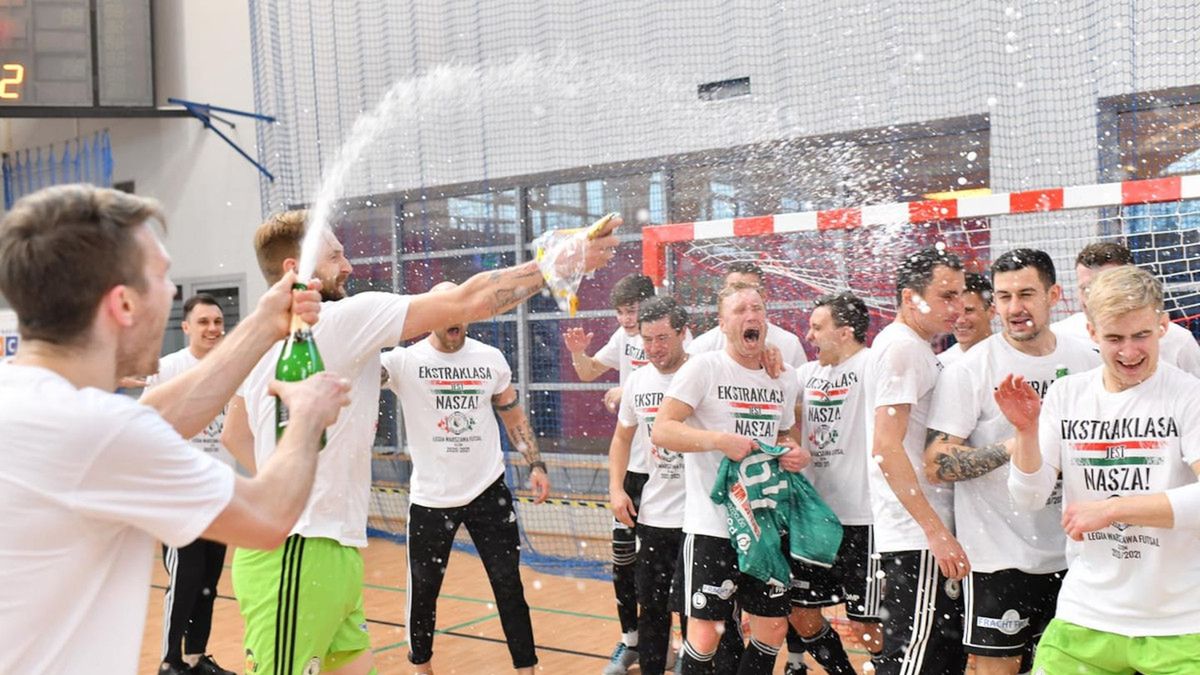 Zdjęcie okładkowe artykułu: Materiały prasowe / Legia Futsal  / Legia Futsal po awansie do ekstraklasy
