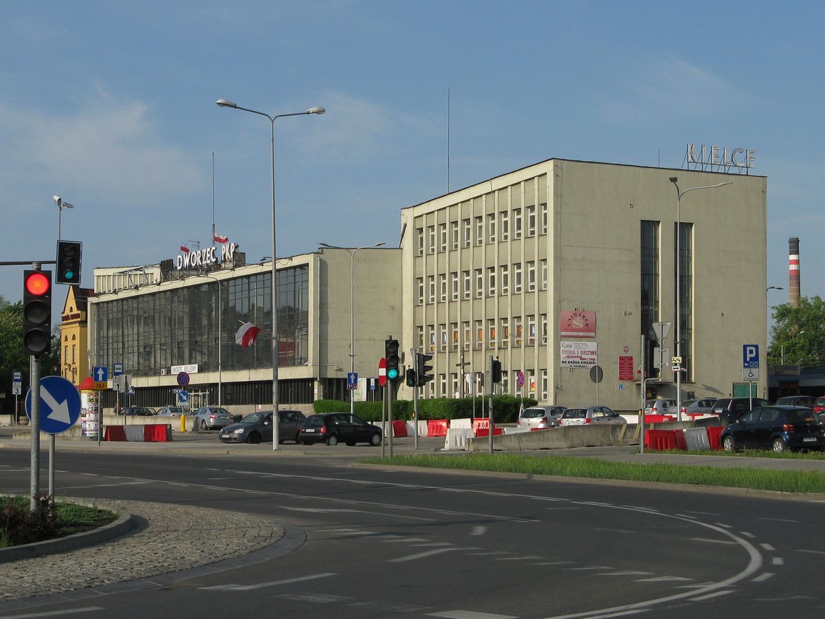 Dworzec w Kielcach zostanie odnowiony. Po wielu latach przestanie być antywizytówką miasta