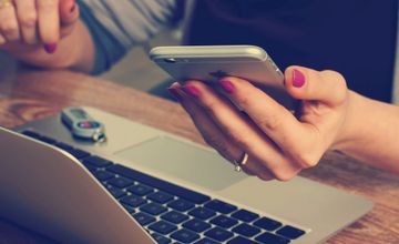 Polsat z Interią dalej przed RASP i Wirtualną Polską. Globalne platformy przyciągają na dłużej