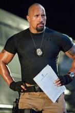 Dwayne Johnson na słonecznym patrolu