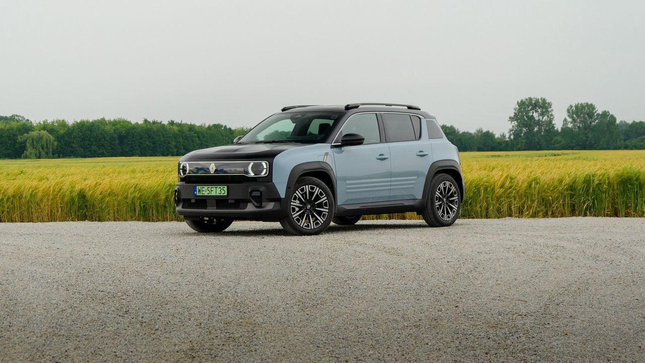 Pierwsza jazda: Renault 4 E-Tech - trochę brakło odwagi