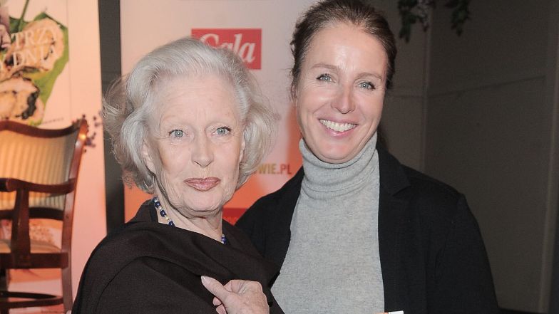 Beata Tyszkiewicz, Karolina Wajda