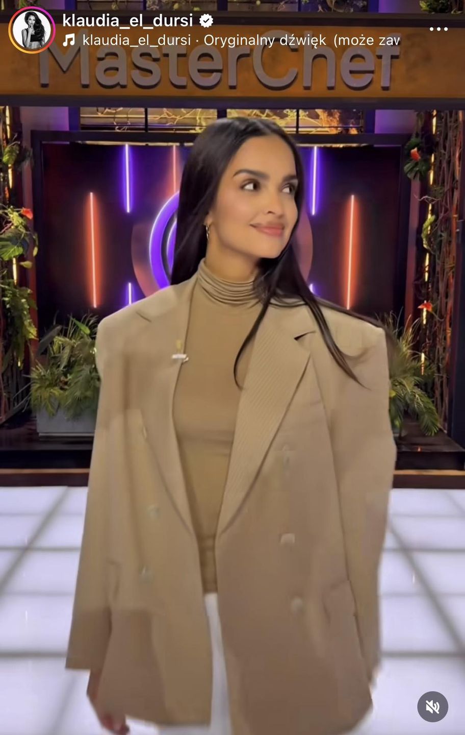 Klaudia El Dursi w oversizowej marynarce 