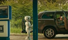 „Korzystaj z internetu do bezkońca" - namawia na wakacje Orange Polska