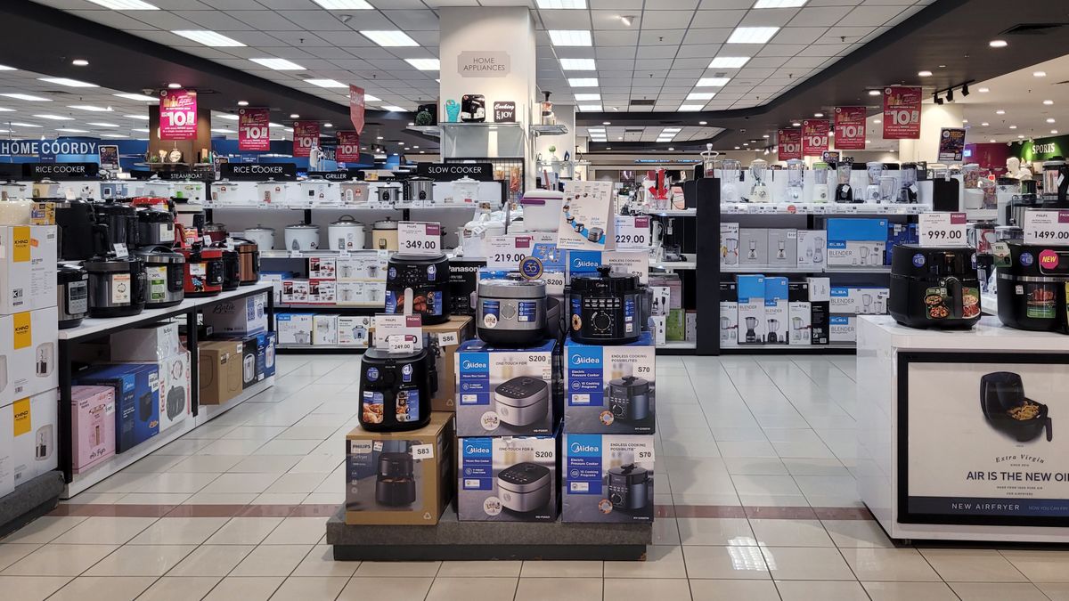 retail store, kitchen, equipment, electronic, rice cooker, kitchenware, electronics store, business, appliances, aeon shopping mall, advertisement, appliance, asia, background, big, brand, choices, commercial, company, consumer, consumerism, design, devices, editorial, electrical, famous, global, goods, home, indoor, inside, interior, international, lifestyle, living, logo, mall, market, modern, popular, promotion, retailer, sale, sales, shop, sign, store, stove, urban