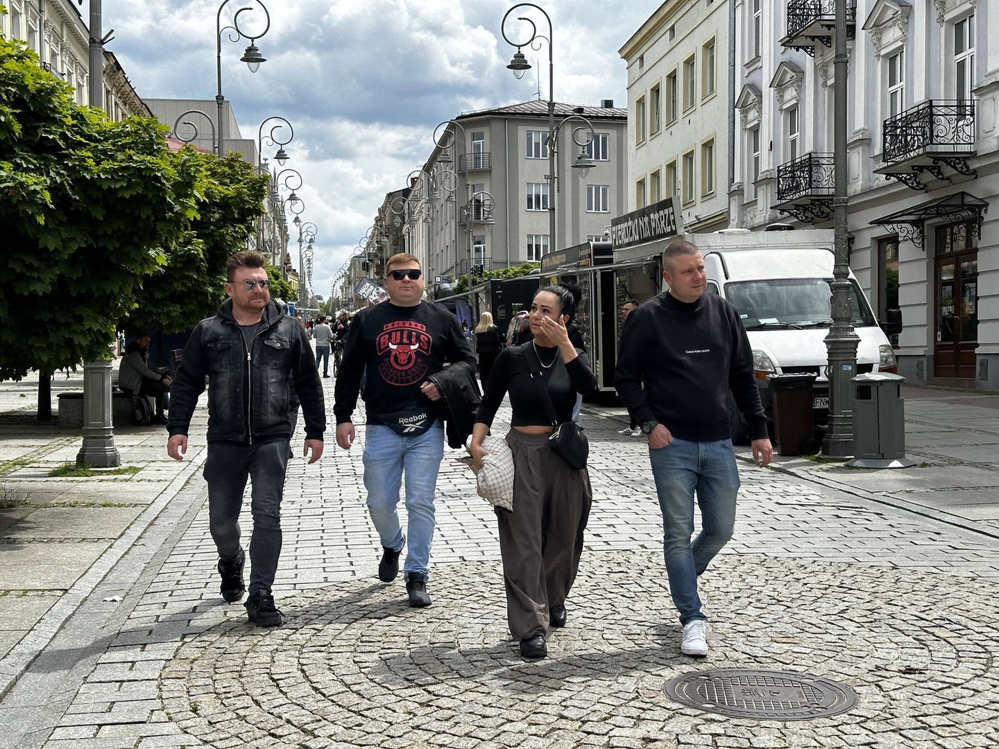 W sobotę pierwsi miłośnicy wyjątkowych dań pojawili się na Sienkiewce jeszcze przed południem. Zobaczcie zdjęcia.