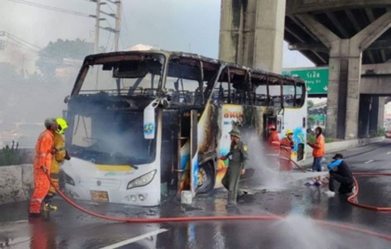 Thailand: A bus with children on board burned down.