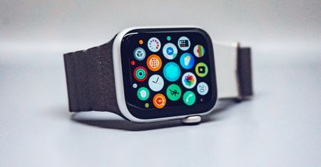 Apple wymiata na rynku wearables. Reszta producentów w tyle