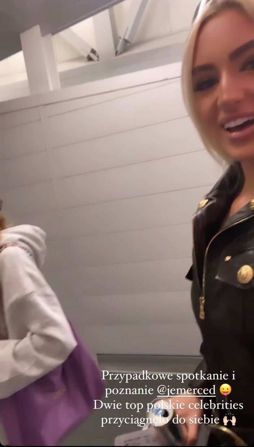 Jessica Mercedes ucieka przed Caroline Derpieński