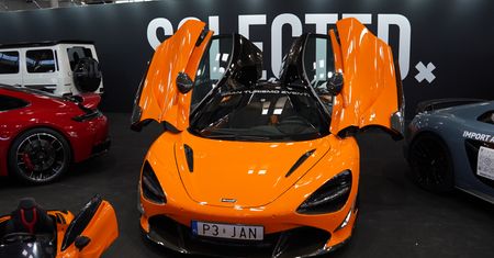 Od legendarnych klasyków po technologię jutra. Ruszył Poznań Motor Show 2026
