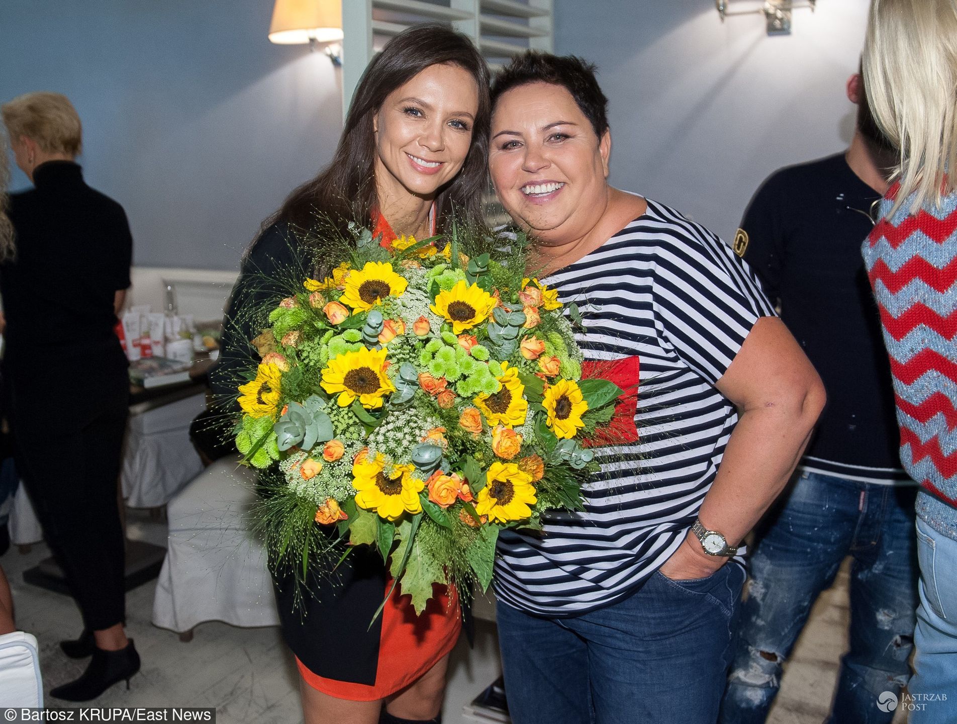 Kinga Rusin i Dorota Wellman na premierze książki Kingi Rusin i jej kosmetyków nowej generacji Pat&Rub