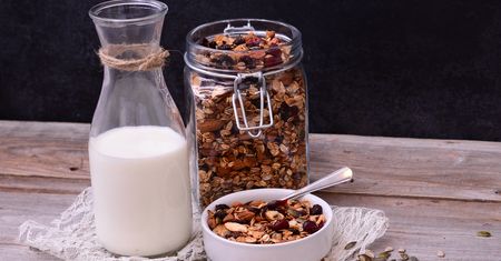 Muesli - składniki odżywcze, bogactwo zdrowych tłuszczów, przepisy