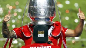 Liga Mistrzów. PSG - Bayern. Świętował zwycięstwo z pucharem... na głowie. Rozbawił internautów (wideo)