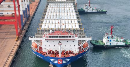 Wielka promocja na rosyjski gaz LNG. Są chętni