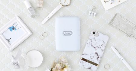 Fujifilm instax mini Link - kieszonkowa drukarka dla smarfonu